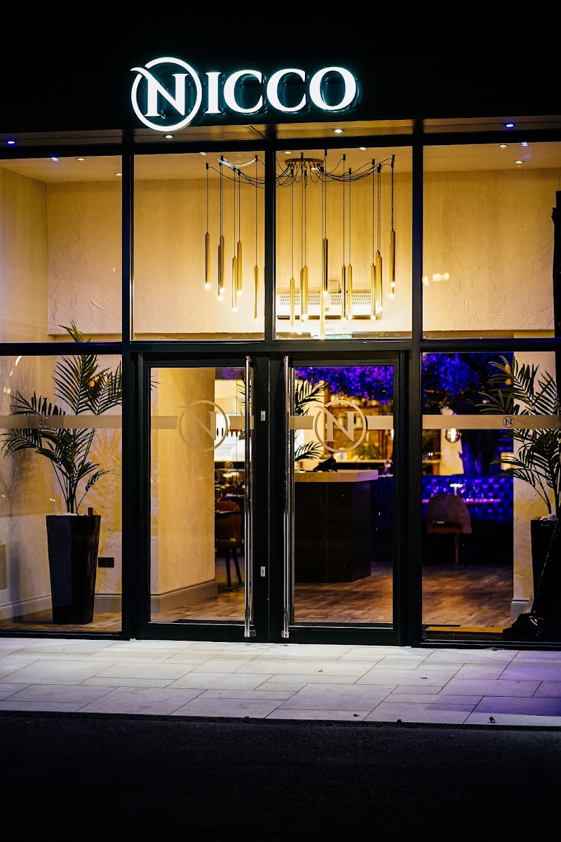 Nicco Restaurant & Bar